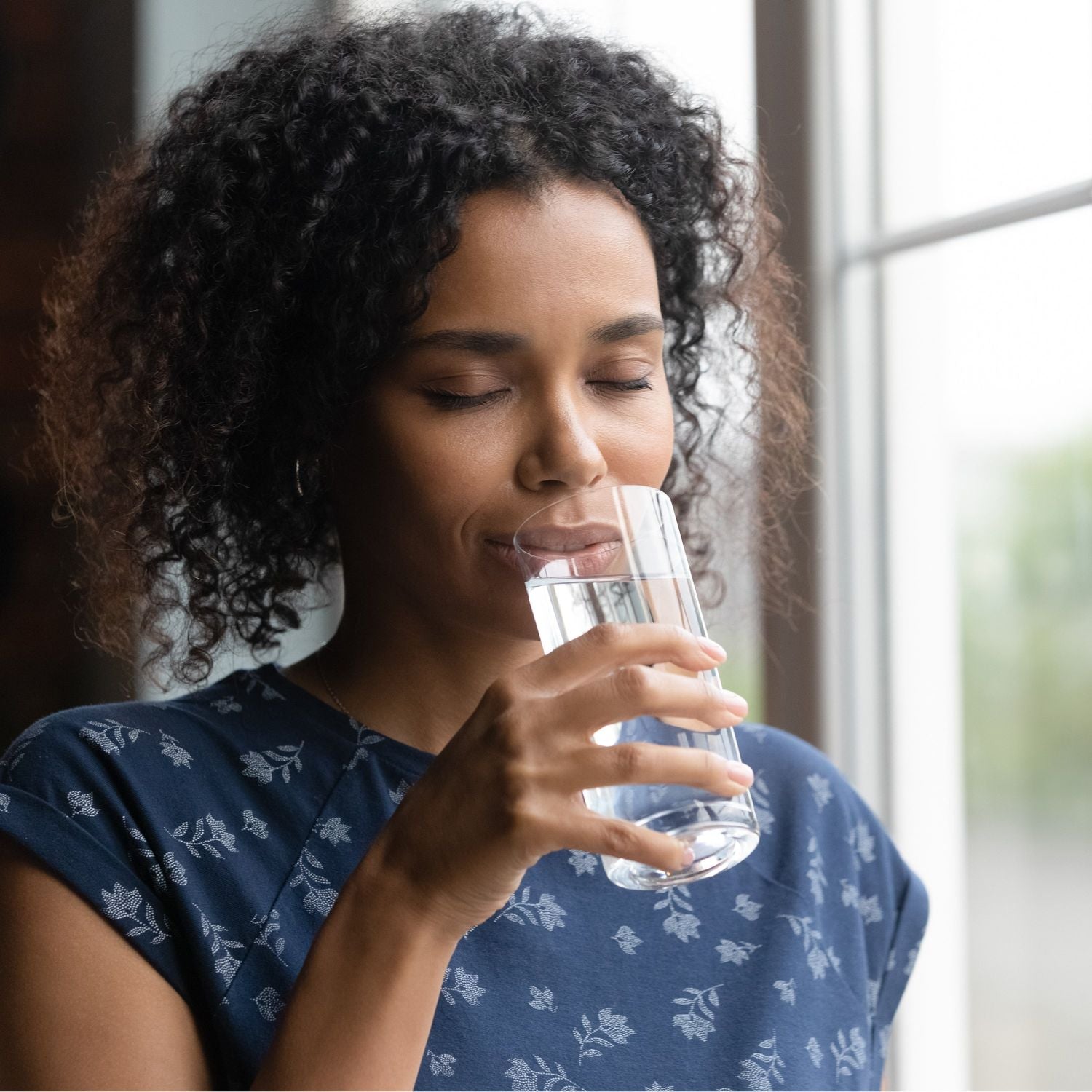 BRITA - Caraffa filtrante Marella bianca 2.4 Litri - Incluso 1 x filtro Maxtra Pro All-in-1